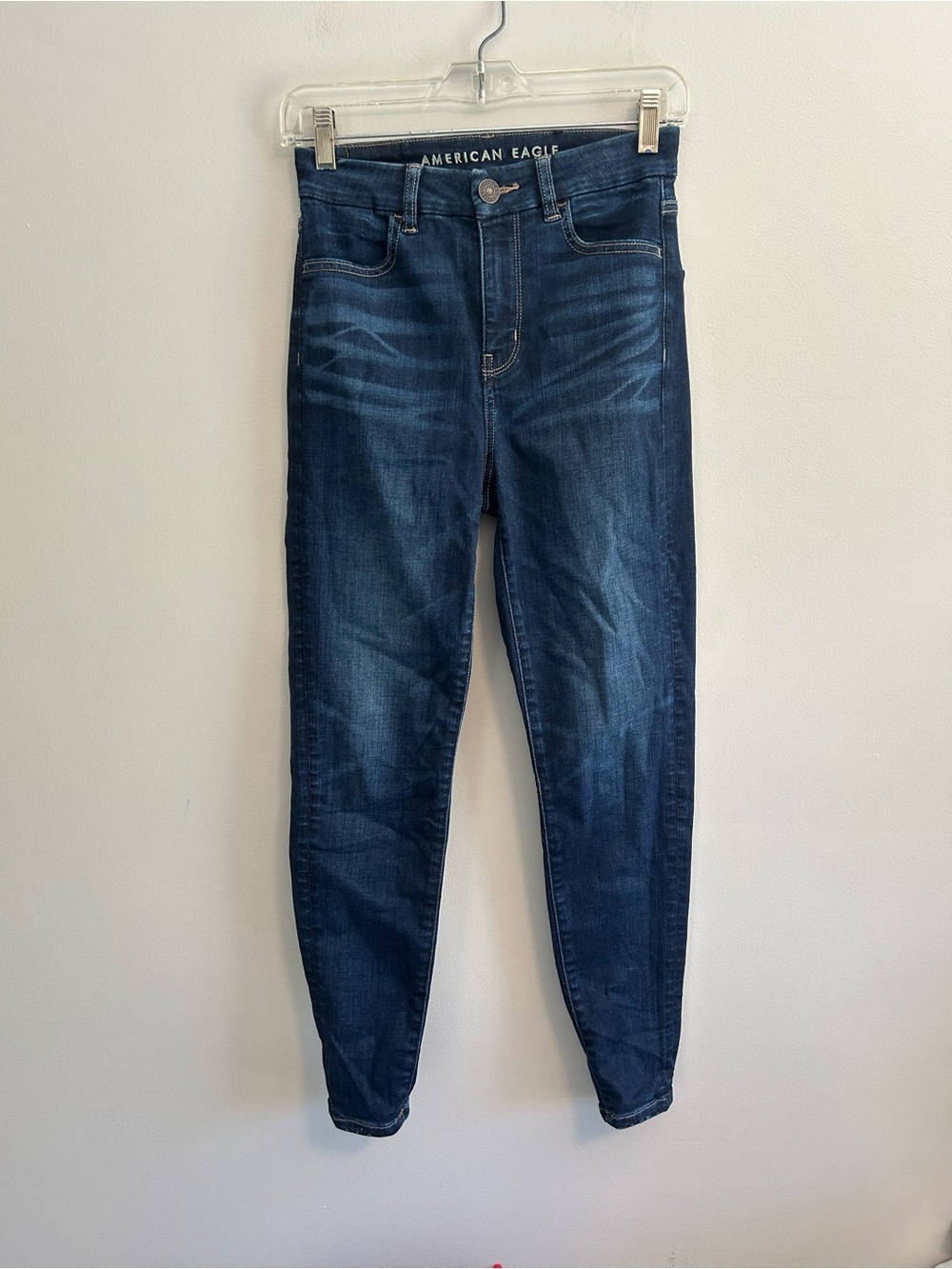 American Eagle Outfitters 2 SHORT dark wash curvy High-Rise skinny Jeans